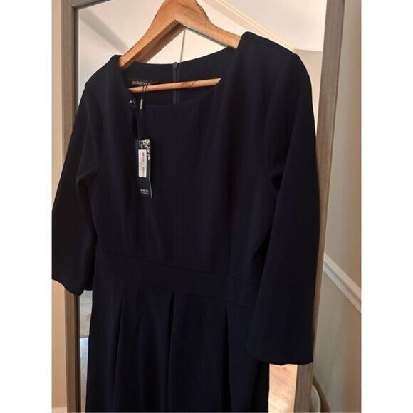 HOMEYEE Women's Vintage Round Neck Pleated A-Line Dress - Picture 2 of 5